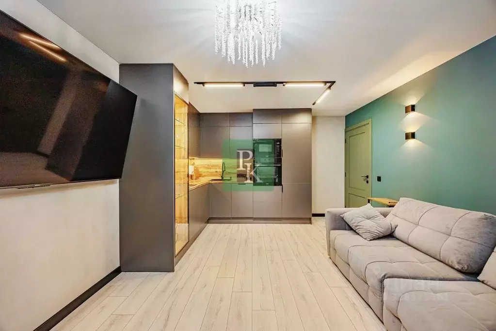 2-к кв. Севастополь ул. Колобова, 18/11 (60.6 м) - Фото 2