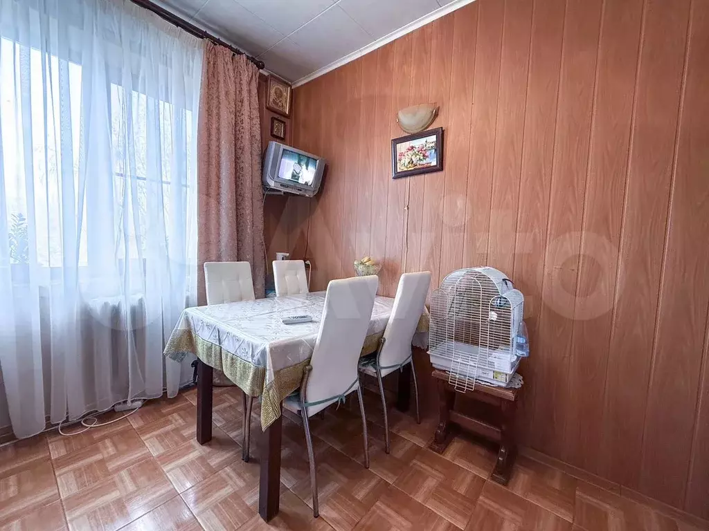 3-к. квартира, 63 м, 4/9 эт. - Фото 0