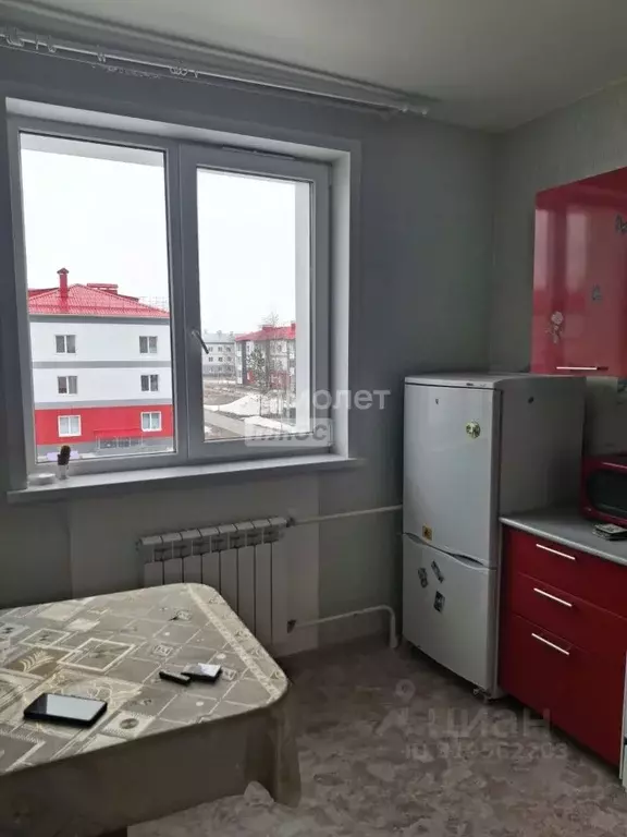 2-к кв. Ханты-Мансийский АО, Когалым ул. Нефтяников, 25 (59.0 м) - Фото 1