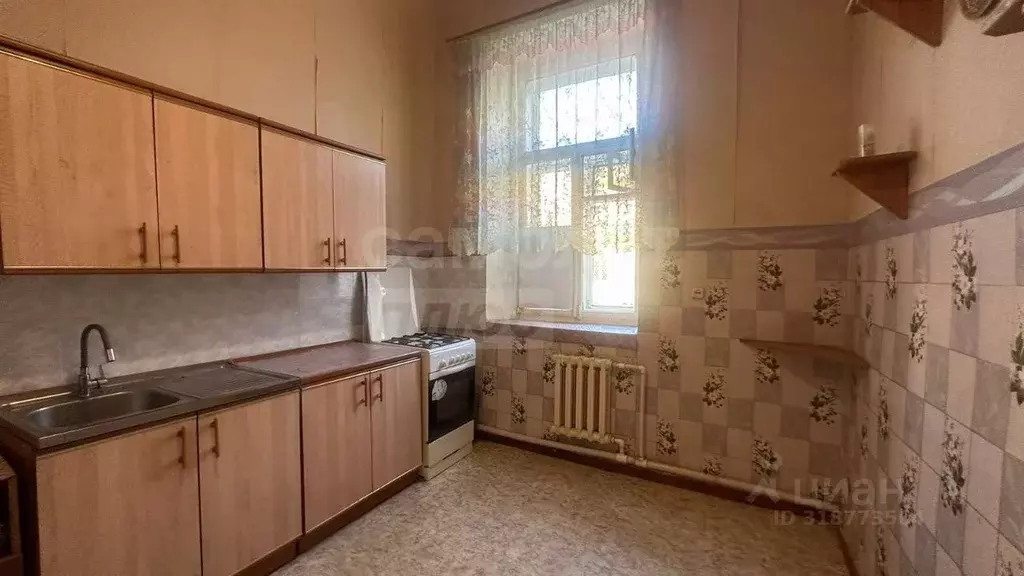 2-к кв. Оренбургская область, Оренбург ул. 9 Января, 50 (47.0 м) - Фото 1