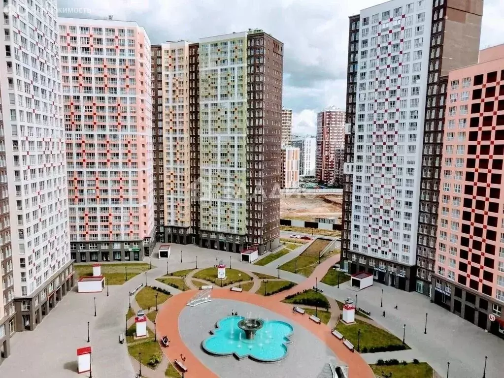 2-комнатная квартира: Кудрово, Столичная улица, 4к2 (61 м) - Фото 1