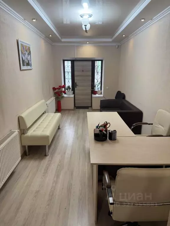 Офис в Крым, Симферополь ул. Чехова, 30 (30 м) - Фото 1