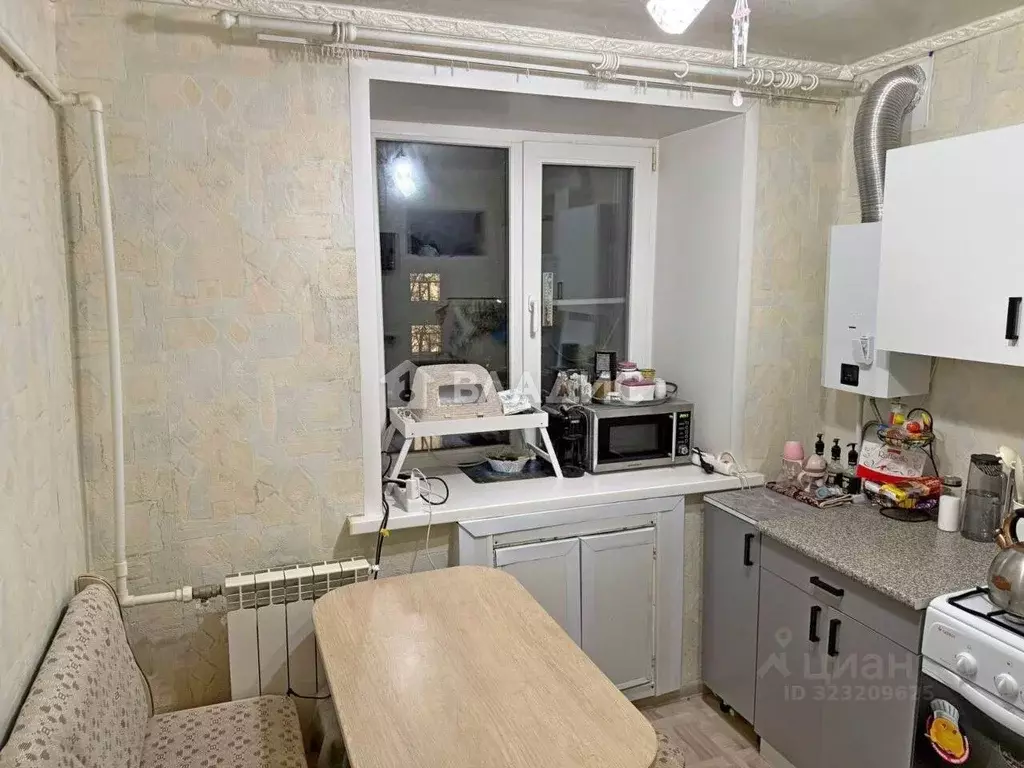 1-к кв. Владимирская область, Ковров ул. Димитрова, 2 (32.5 м) - Фото 2