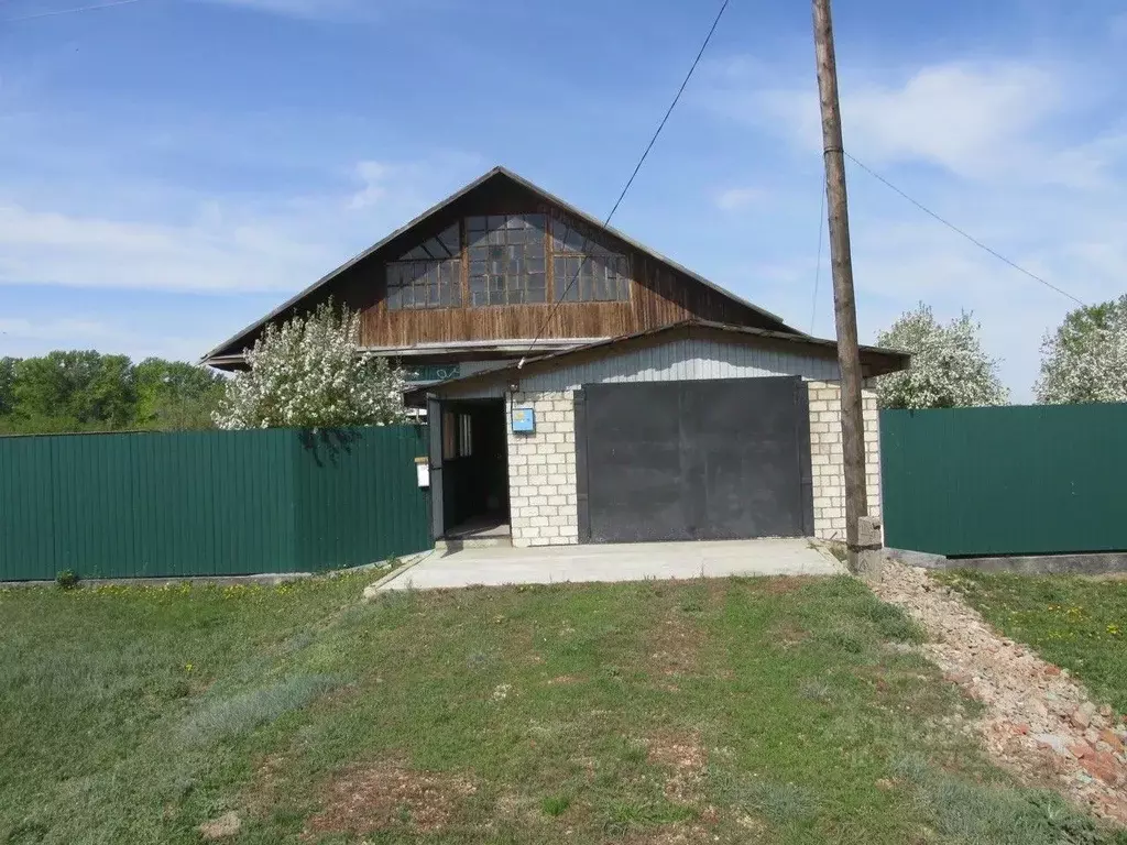 Коттедж в Алтайский край, Локтевский район, с. Золотуха ул. Неверова, ... - Фото 2