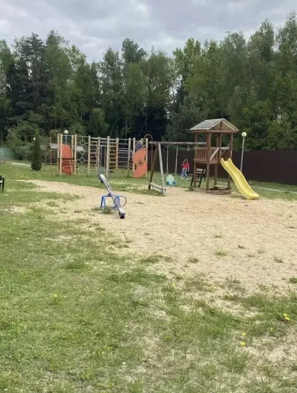 Участок в Калужская область, Боровский муниципальный округ, д. ... - Фото 2