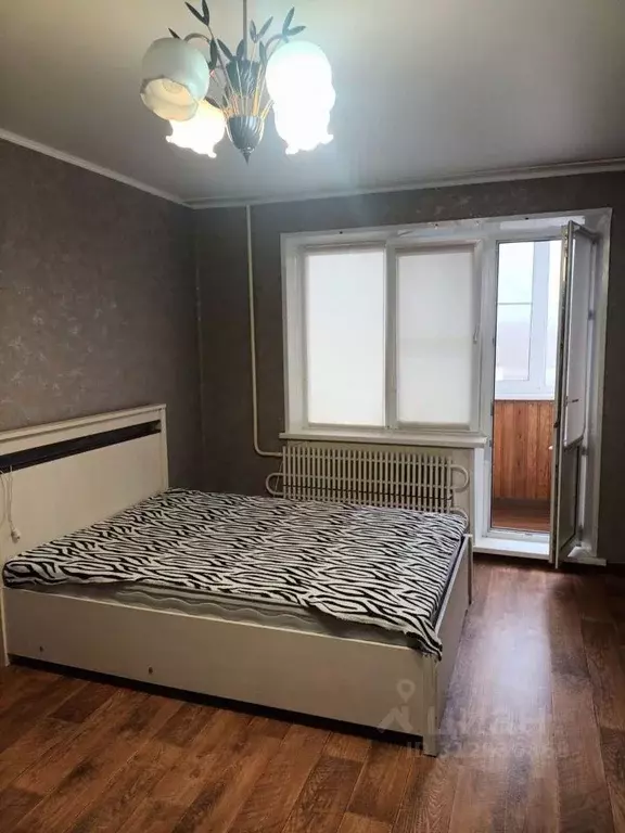 1-к кв. Белгородская область, Старый Оскол Южный мкр, 2к2 (37.0 м) - Фото 0