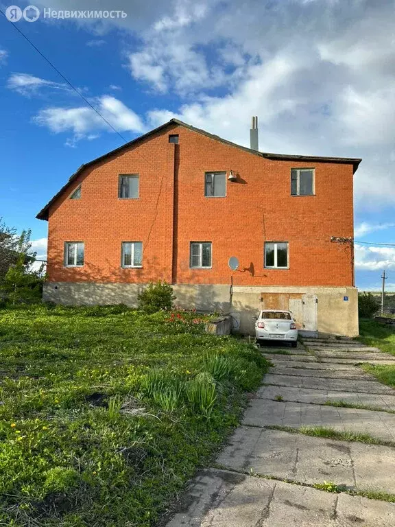 Дом в село Гремячее, улица Чиндеевка, 1 (188.9 м) - Фото 1