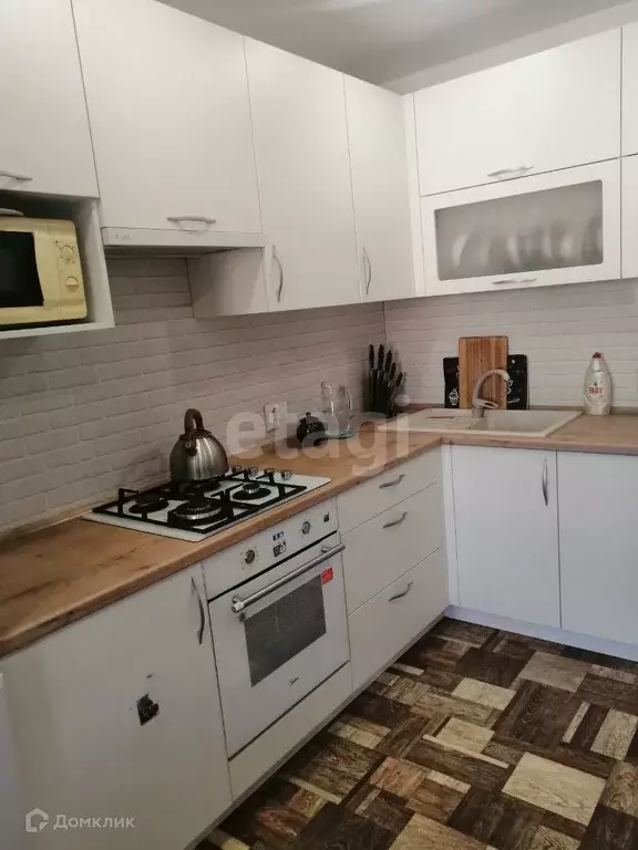 Продаётся 1-к квартира, 50 м - Фото 0