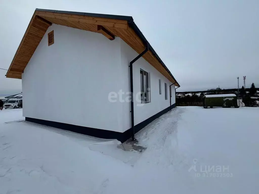 Дом в Свердловская область, Белоярский муниципальный округ, д. Поварня ... - Фото 0