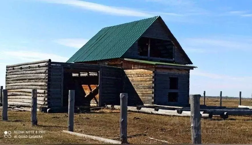 Участок в Саха (Якутия), Муниципальный район Хангаласский у., с. ... - Фото 1