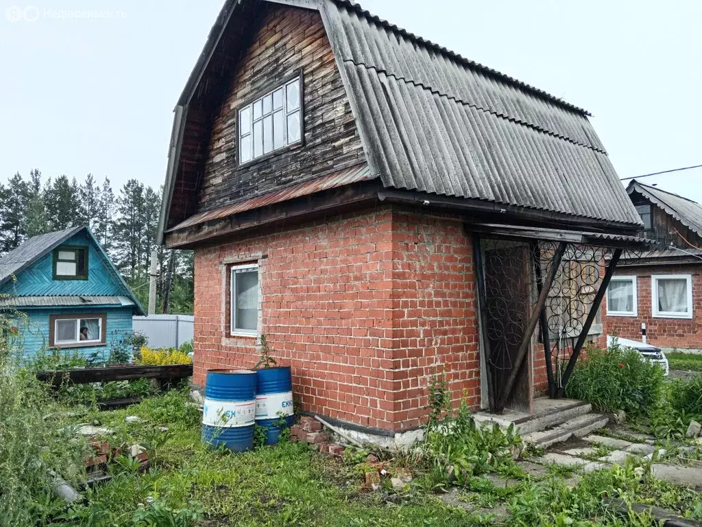 Дом в Свердловская область, Ревда (30 м) - Фото 1