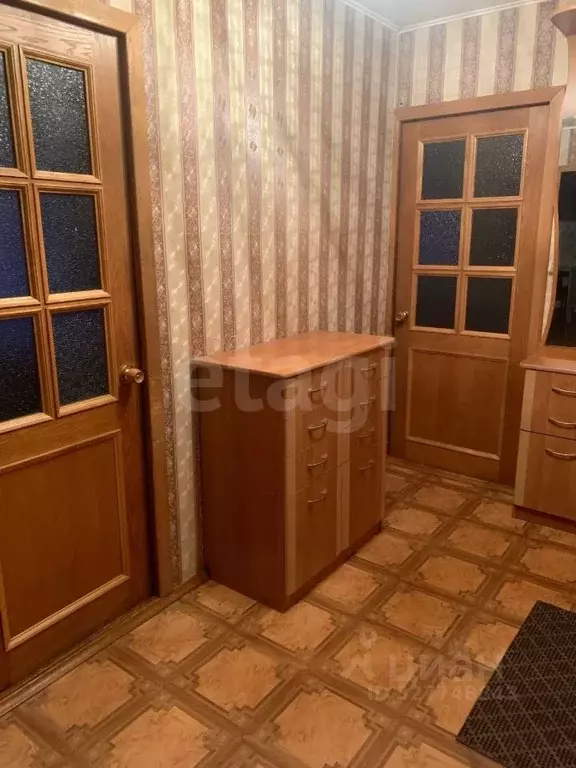 3-к кв. Тюменская область, Тюмень ул. 50 лет Октября, 33 (53.0 м) - Фото 1