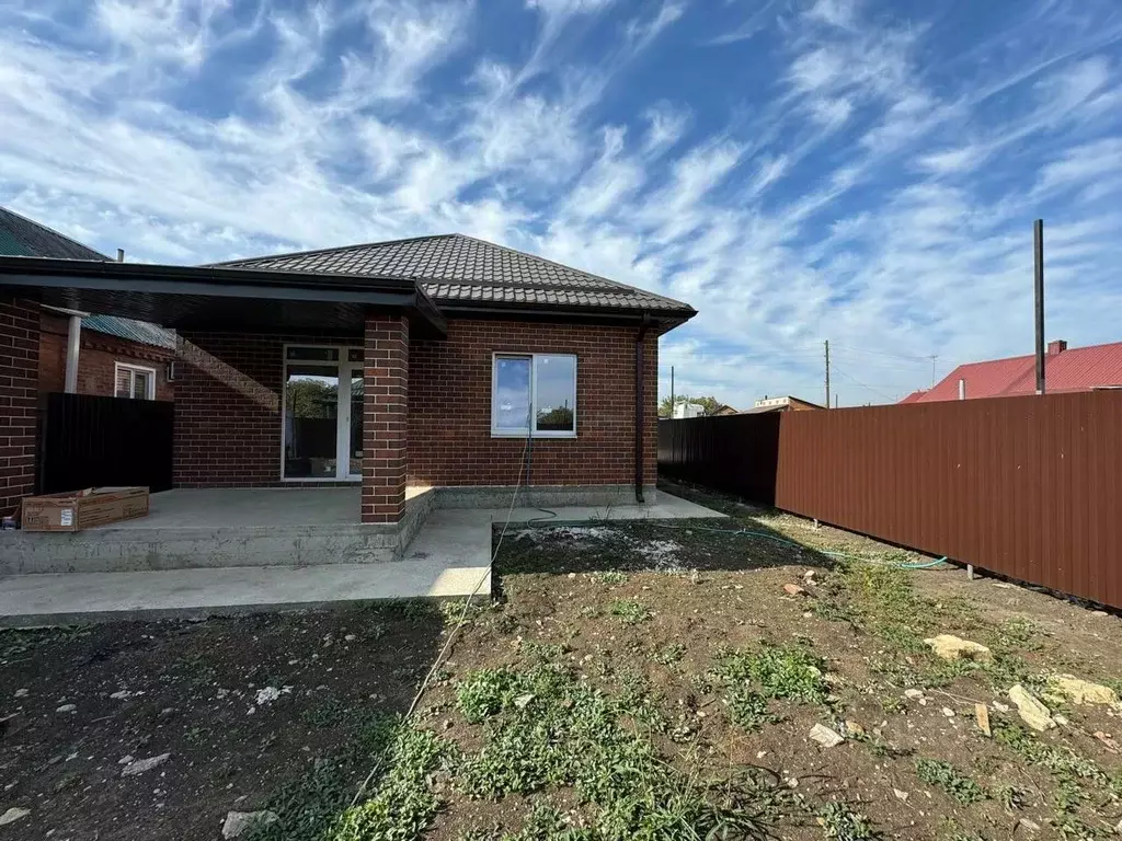 Дом в Краснодарский край, Динской район, Нововеличковское с/пос, ... - Фото 1