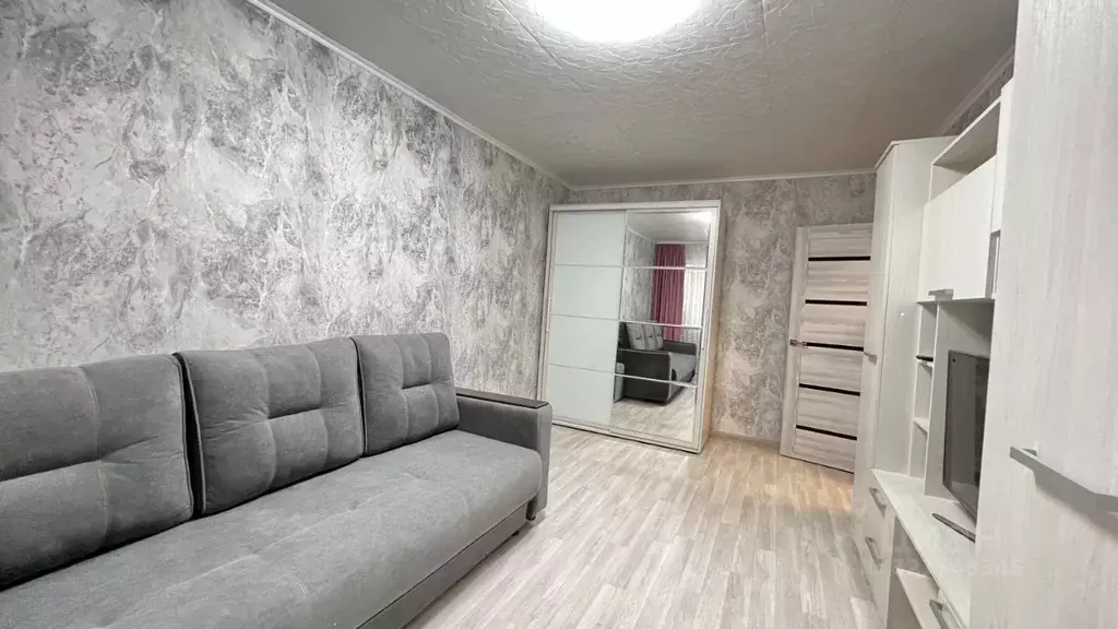 1-к кв. Омская область, Омск Городок Нефтяников мкр, ул. Энтузиастов, ... - Фото 2