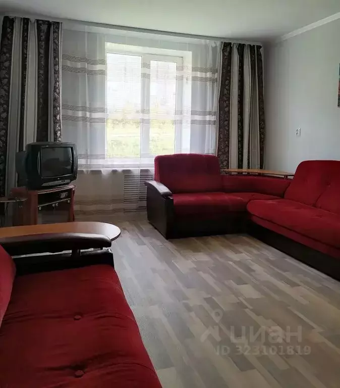 1-к кв. Свердловская область, Красноуфимск ул. Сухобского, 26 (40.0 м) - Фото 0