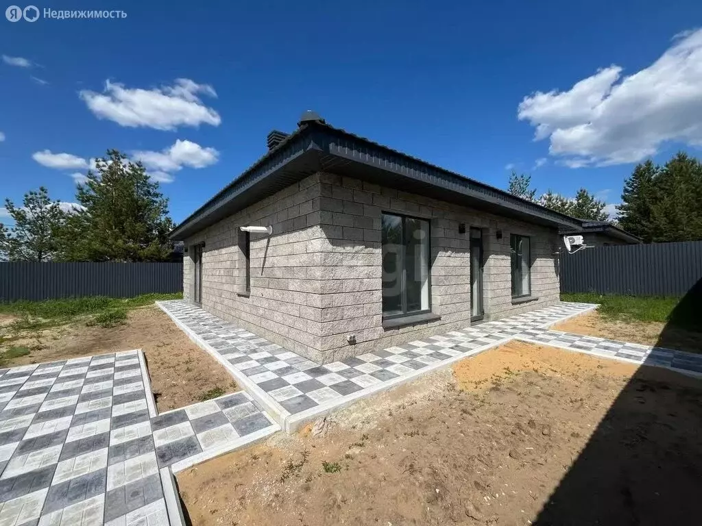 Дом в село Курумоч, Еловая улица (90 м) - Фото 1