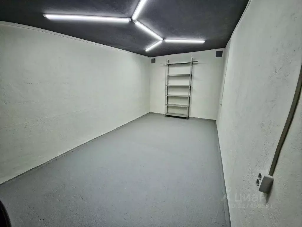 Гараж в Иркутская область, Иркутск ул. Ширямова, 34Б/3 (18 м) - Фото 1