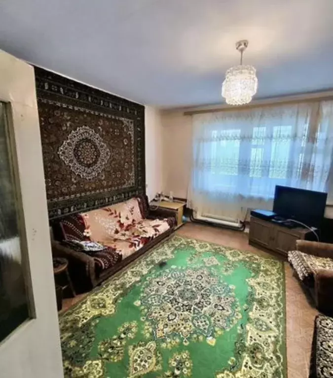 3-к кв. Кемеровская область, Новокузнецк ул. Звездова, 50 (65.3 м) - Фото 1