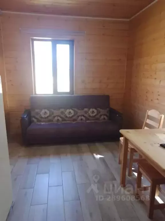 Дом в Калужская область, Юхнов Восточная ул., 9 (200 м) - Фото 2