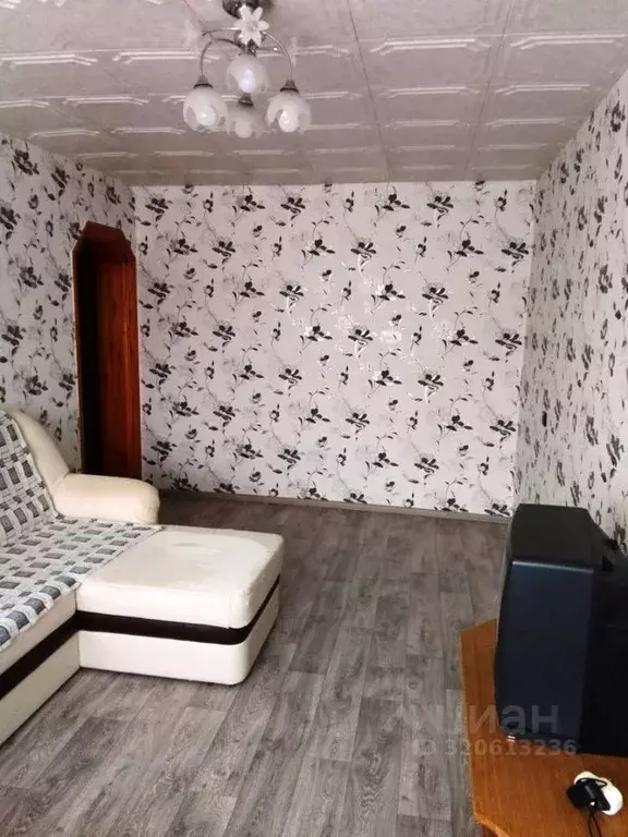 2-к кв. Пермский край, Губахинский муниципальный округ, Углеуральский ... - Фото 2