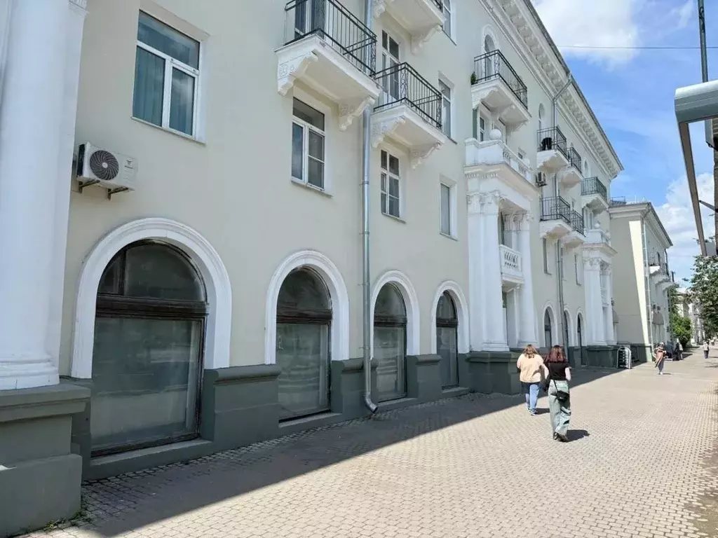 Помещение свободного назначения в Новгородская область, Великий ... - Фото 0