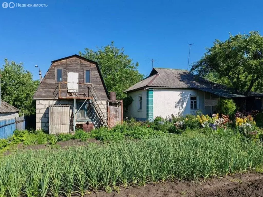 Дом в Губкин, Коммунистическая улица (68 м) - Фото 0