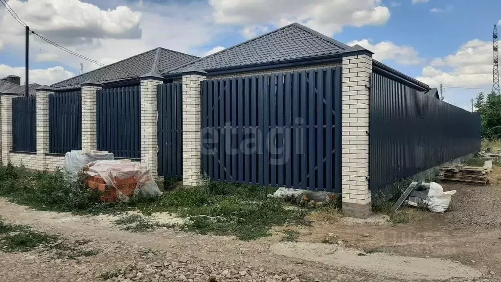 Дом в Ростовская область, Таганрог ул. Рябиновая (101 м) - Фото 1