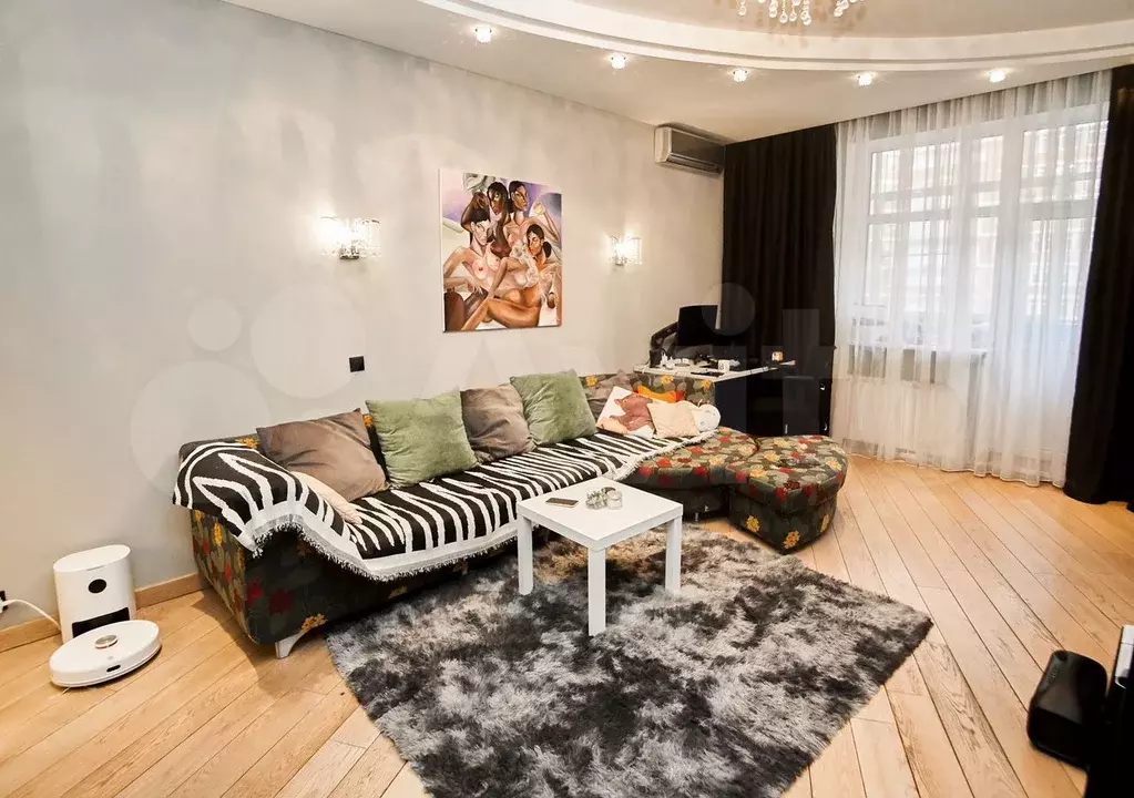 3-к. квартира, 100 м, 8/18 эт. - Фото 0