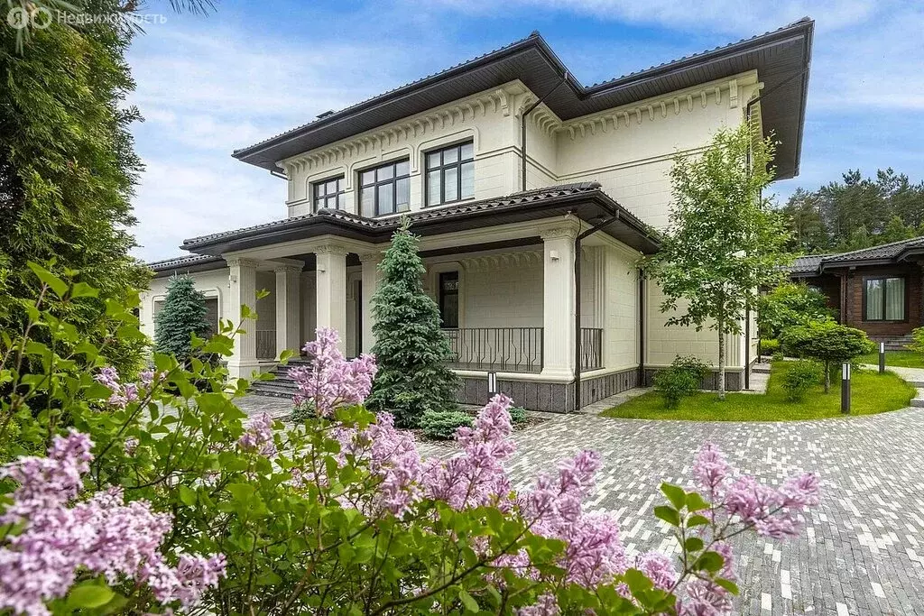 Дом в деревня Чесноково, КП Ренессанс парк (561 м) - Фото 1