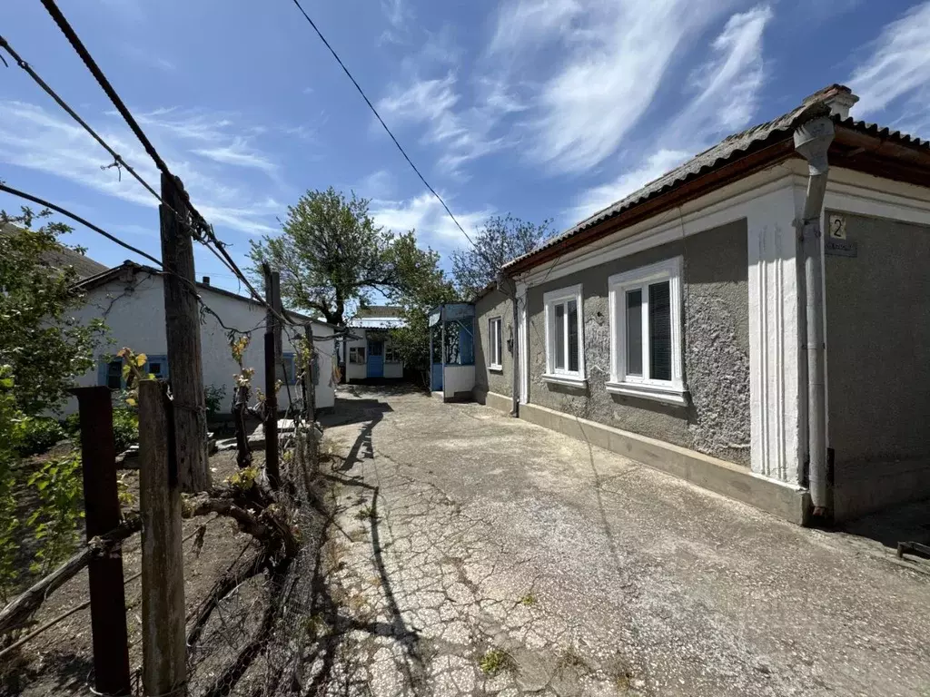 Дом в Крым, Советский пгт пер. Мартынова, 13 (70 м) - Фото 1