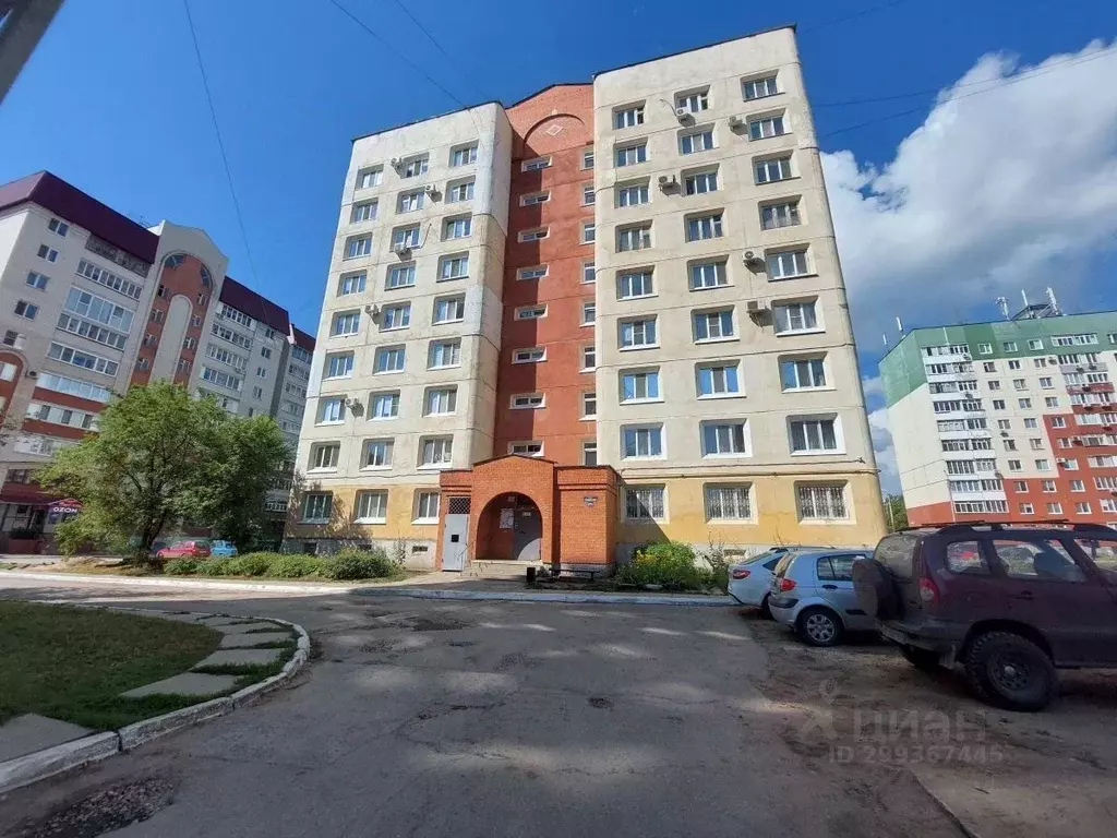 3-к кв. Ульяновская область, Димитровград Свирская ул., 27А (70.0 м) - Фото 0