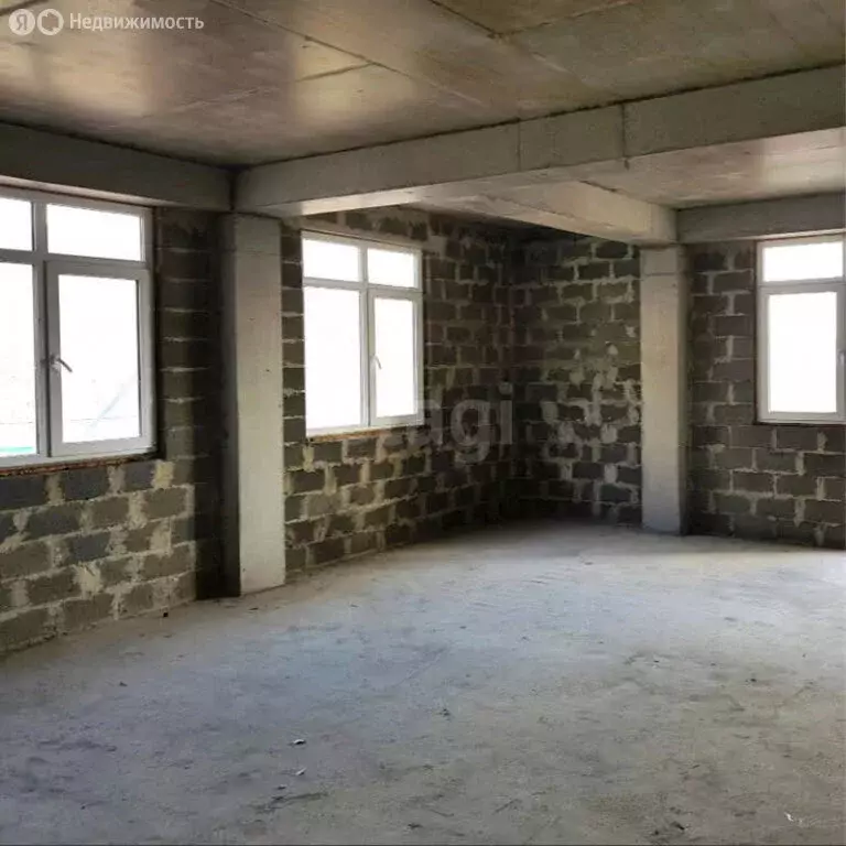 2-комнатная квартира: Владикавказ, улица Хадарцева, 15 (75 м) - Фото 1