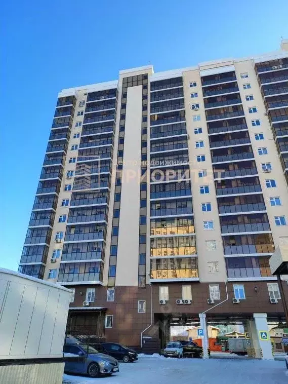 2-к кв. Саха (Якутия), Якутск ул. Свердлова, 5 (65.2 м) - Фото 1