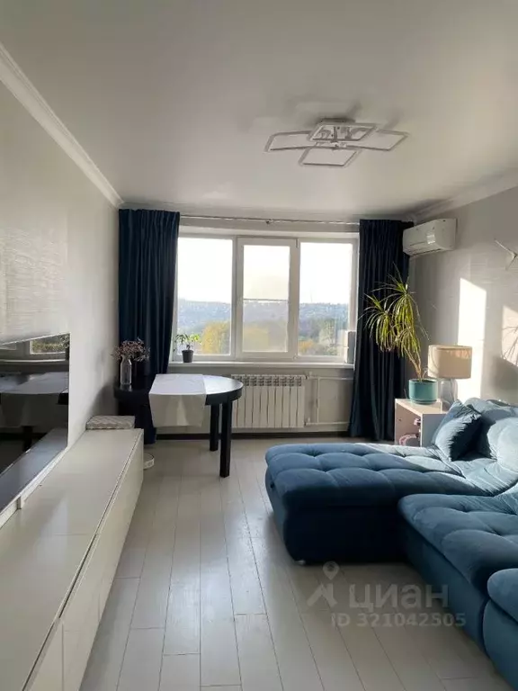2-к кв. Курская область, Курск ул. Димитрова, 103 (47.1 м) - Фото 1