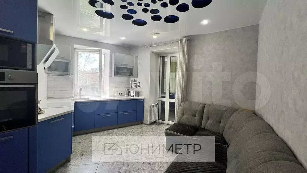 2-к. квартира, 61,2 м, 2/9 эт. - Фото 0