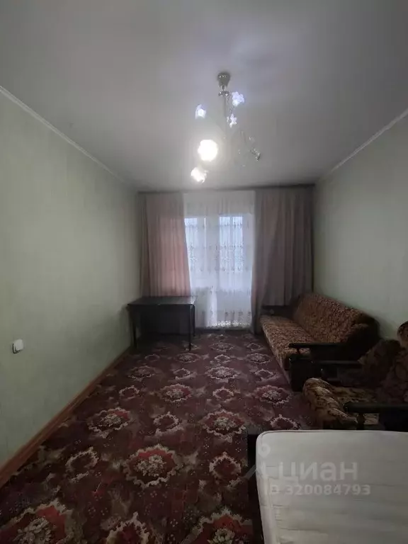 1-к кв. Курская область, Курск просп. Вячеслава Клыкова, 84 (36.0 м) - Фото 1