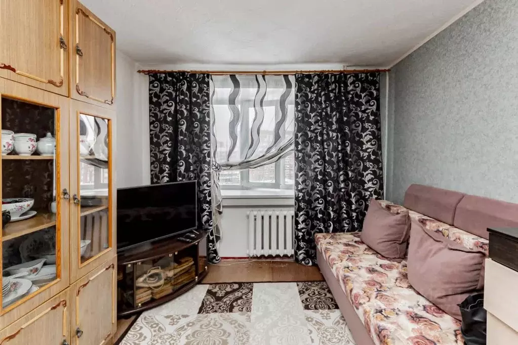 Комната Тюменская область, Тюмень Олимпийская ул., 25 (17.1 м) - Фото 1