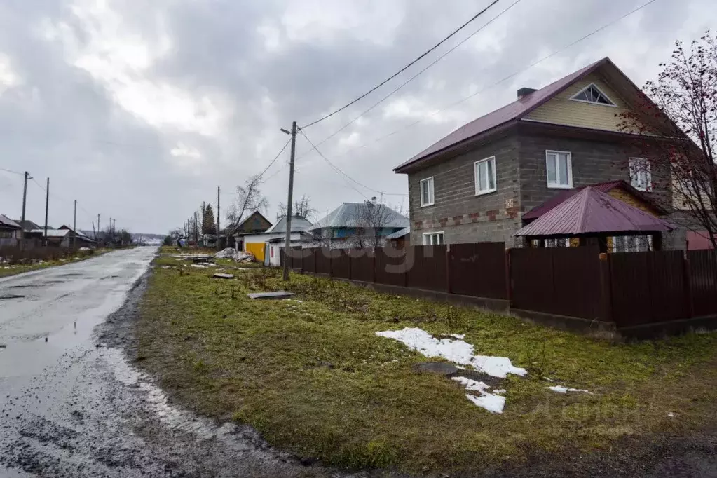 Дом в Кемеровская область, Мыски Тихий пер., 18 (117 м) - Фото 2