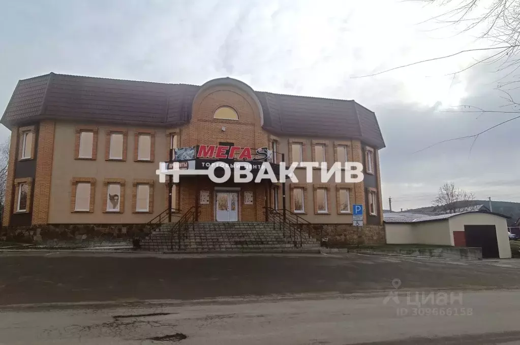 Помещение свободного назначения в Алтайский край, Белокуриха ... - Фото 0