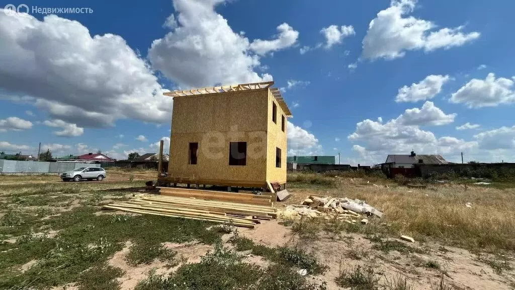 Дом в Энгельсский район, Красноярское муниципальное образование, СНТ ... - Фото 1
