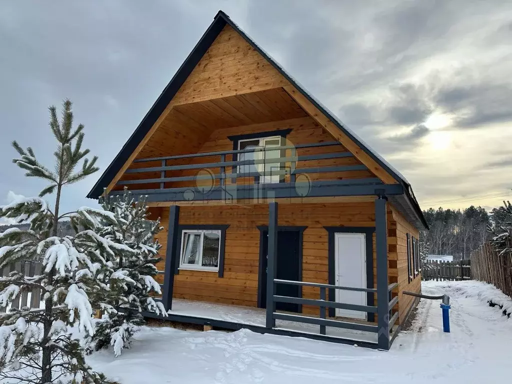 Дом в Иркутская область, Иркутский муниципальный округ, д. Карлук ул. ... - Фото 1