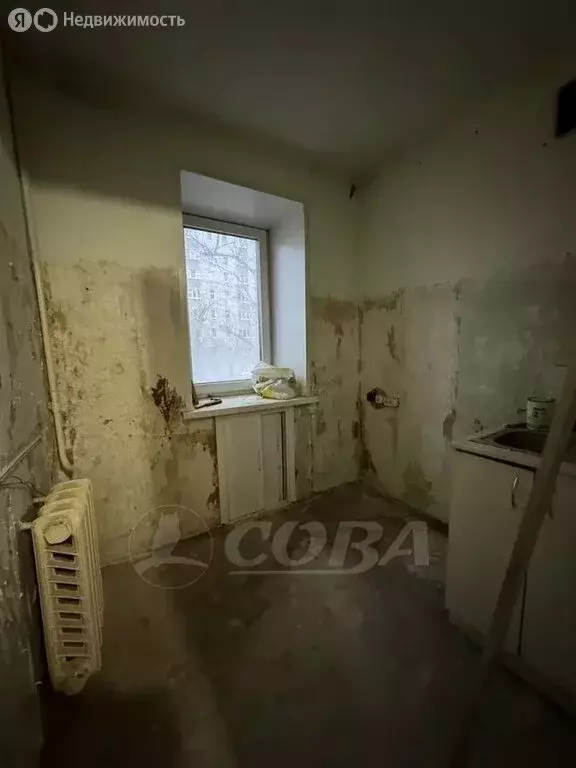 1-комнатная квартира: Тюмень, улица Ватутина, 10 (20 м) - Фото 1