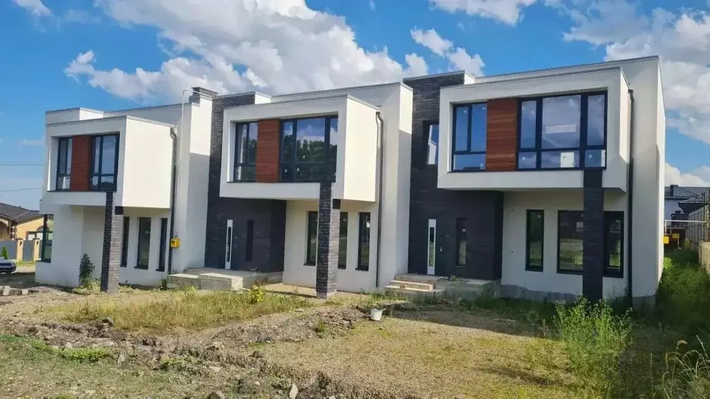 Таунхаус в Ставропольский край, Ставрополь ул. Скоморохова, 13Б (154 ... - Фото 1