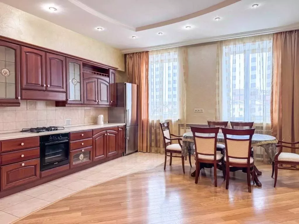 3-к кв. Иркутская область, Иркутск ул. Богдана Хмельницкого, 1 (96.1 ... - Фото 2