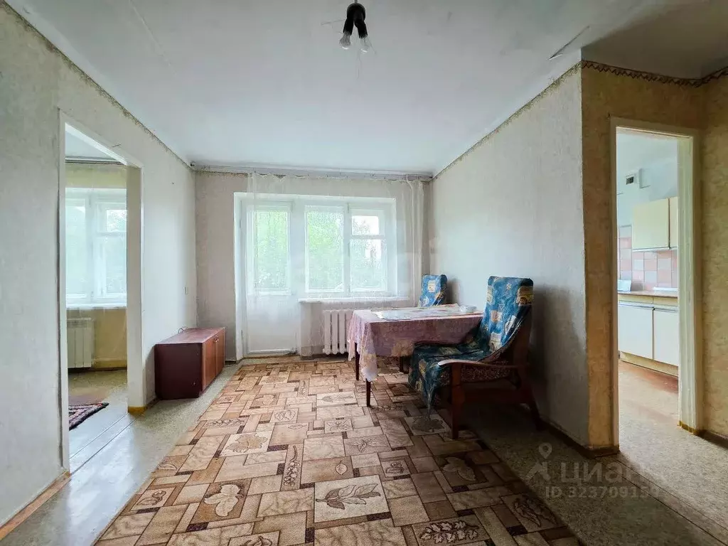 2-к кв. Челябинская область, Миасс ул. Богдана Хмельницкого, 32 (42.2 ... - Фото 0