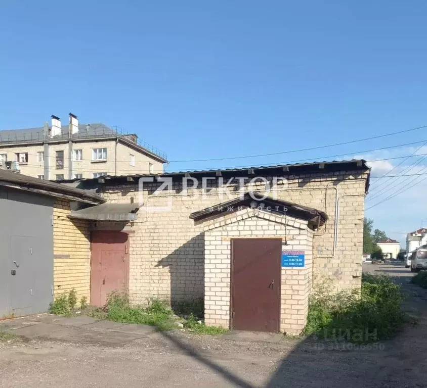 Торговая площадь в Костромская область, Буй Привокзальная пл., 4Б (115 ... - Фото 0