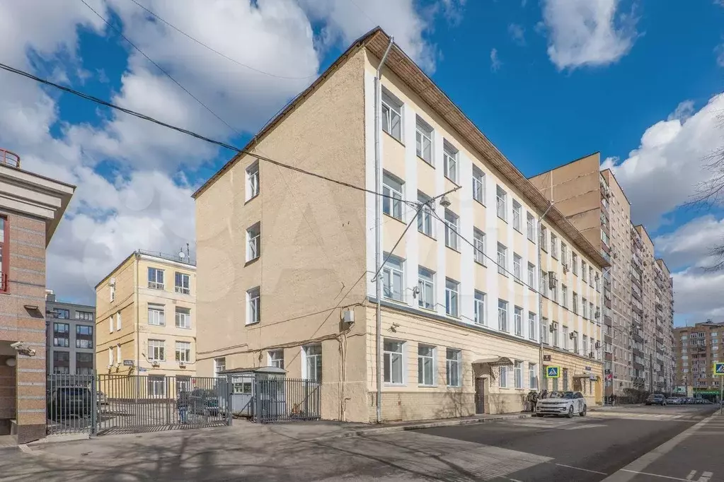 Под клинику или кафе, 59.1 м с отдельным входом - Фото 1