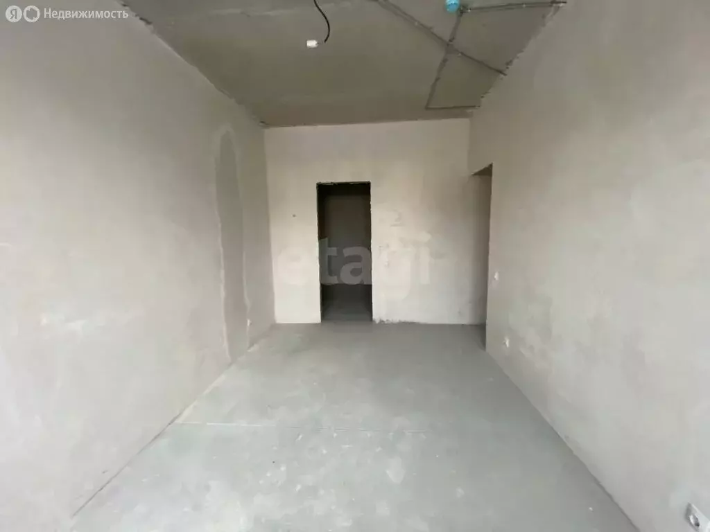 2-комнатная квартира: Тюмень, улица Братьев Бондаревых, 5 (60.6 м) - Фото 2