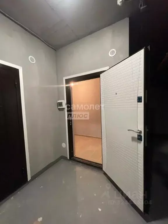 Гараж в Краснодарский край, Геленджик ул. Витебская, 12к5 (5 м) - Фото 1