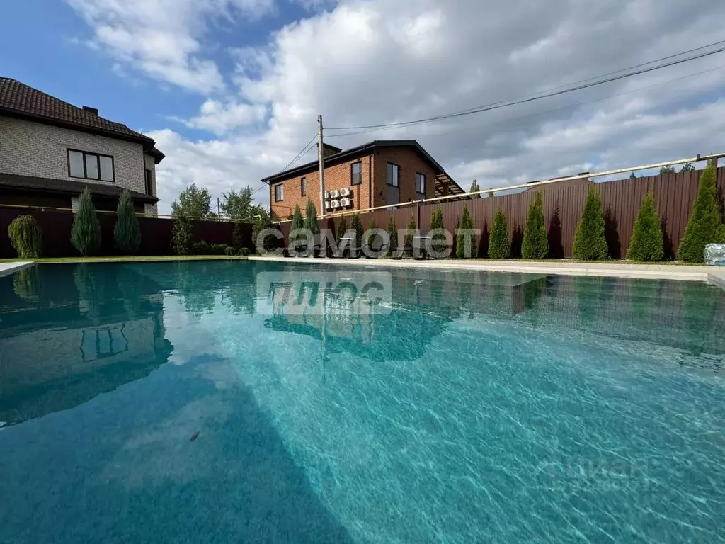 Коттедж в Саратовская область, Энгельс Лесной кп, 50 (240 м) - Фото 1